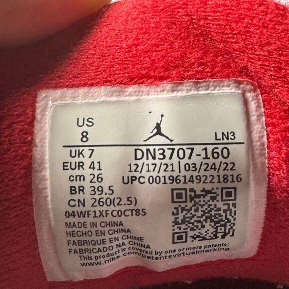 Size 8 - Nike Air Jordan 3 Retro Fire Red 2022 Men's Shoes - Picture 8 of 9